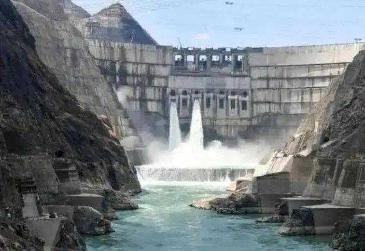 莫迪再出昏招<strong></p>
<p>虚拟云币</strong>，轰炸巴基斯坦中资大坝？美方紧急发声，同印度划界