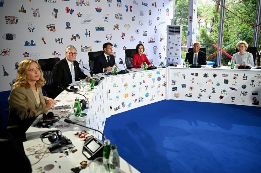 意大利女总理梅洛尼与马克龙又吵起来了<strong></p>
<p>比特币虚拟货币</strong>，此前曾对他“翻白眼”，送去“死亡凝视”