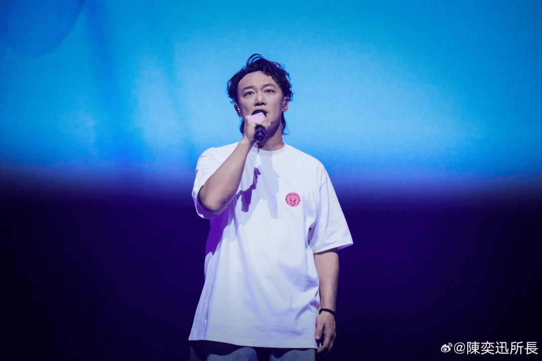 网传陈奕迅去世<strong></p>
<p>比特币虚拟货币</strong>,歌手叶晓粤:假新闻,已向其助手求证