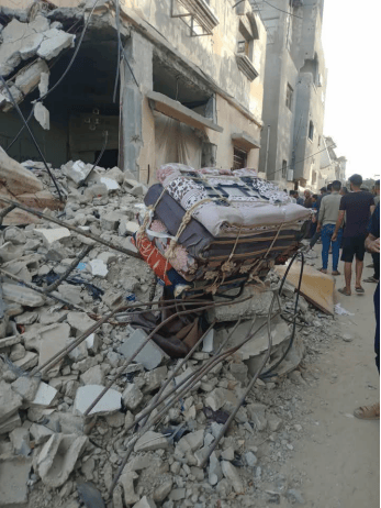 外媒：部分成员乔装为女性<strong></p>
<p>比特币与虚拟货币</strong>，以色列特种部队潜入加沙并杀死巴勒斯坦人民抵抗委员会高级指挥官