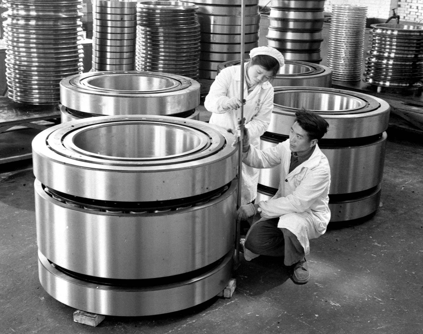 第1视点丨跟随总书记走进洛阳轴承集团 <strong></p>
<p>比特币与虚拟货币</strong>了解先进制造业发展