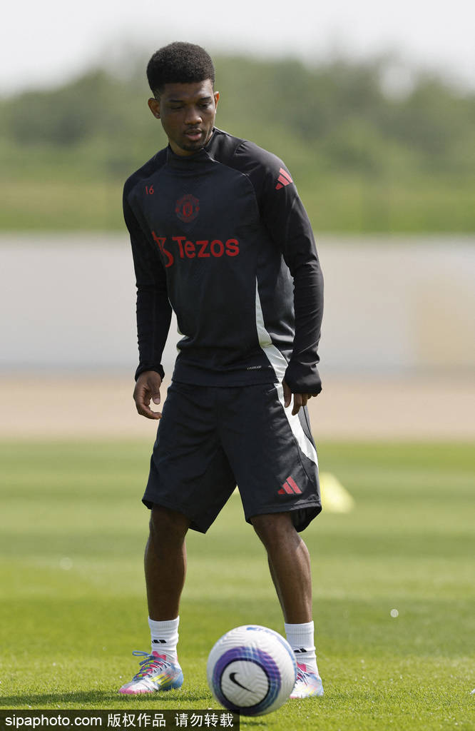 曼联医疗组封神！22岁妖锋死里逃生<strong></p>
<p>比特币与虚拟货币</strong>，欧联决赛或成救世主？