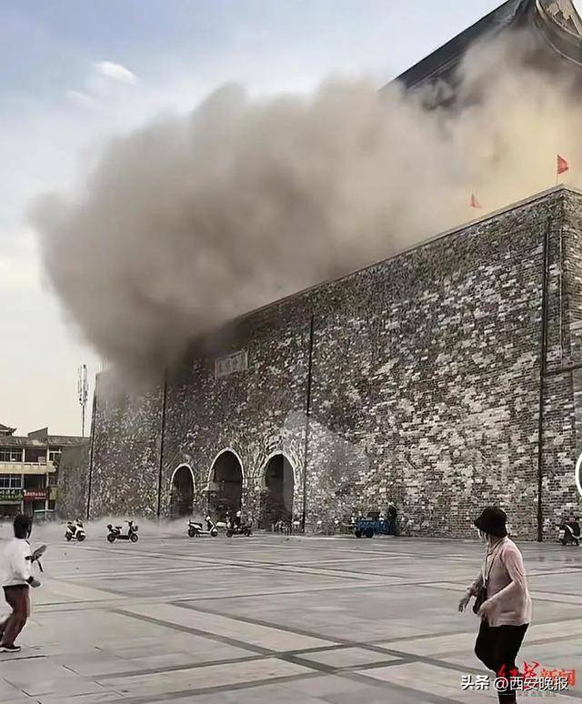 网传“凤阳鼓楼坍塌”？目击者称持续一两分钟<strong></p>
<p>比特币与虚拟货币</strong>，当地通报