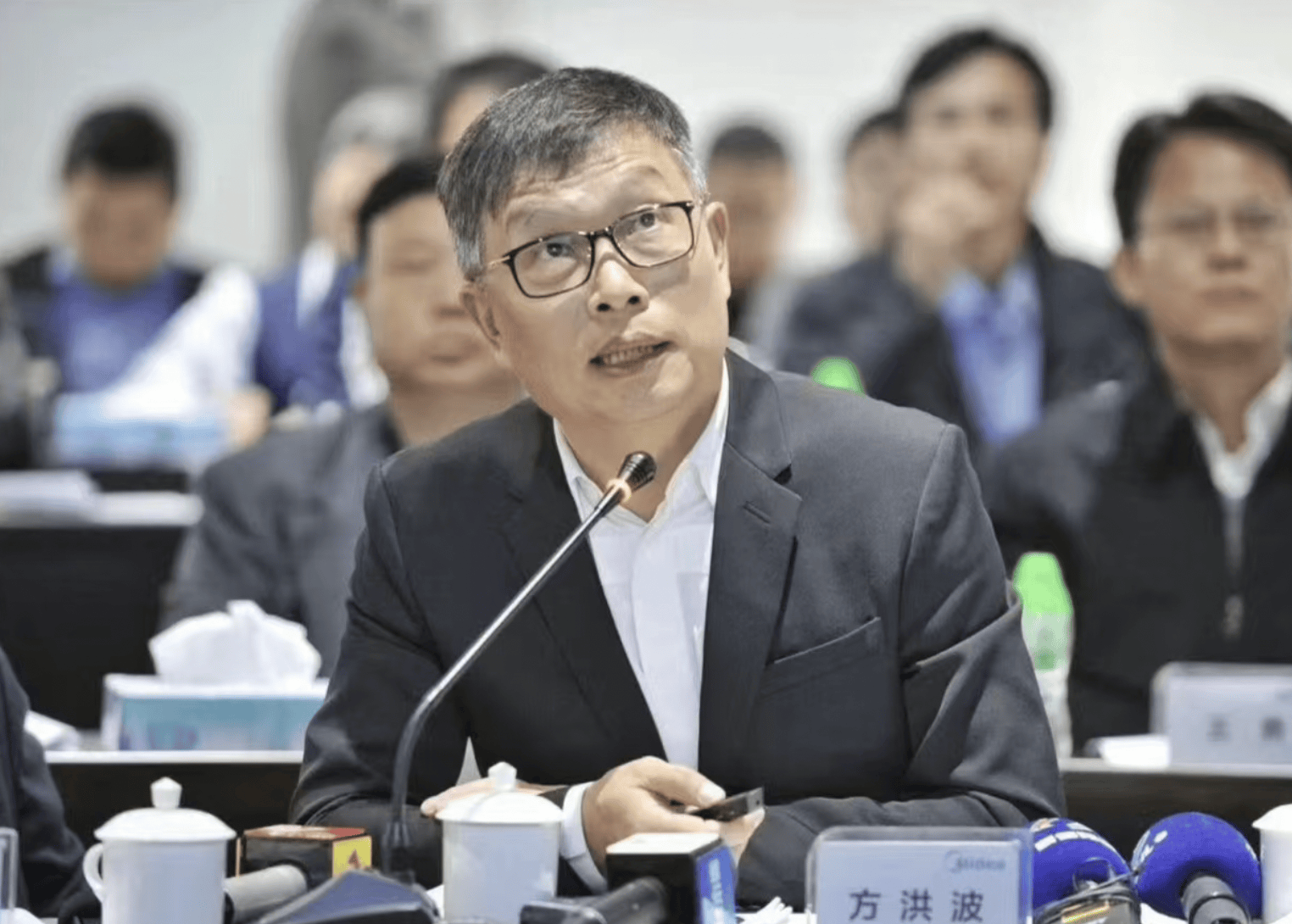 美的方洪波：我从来不加班<strong></p>
<p>比特币与虚拟货币</strong>， 95%以上的加班都是形式主义