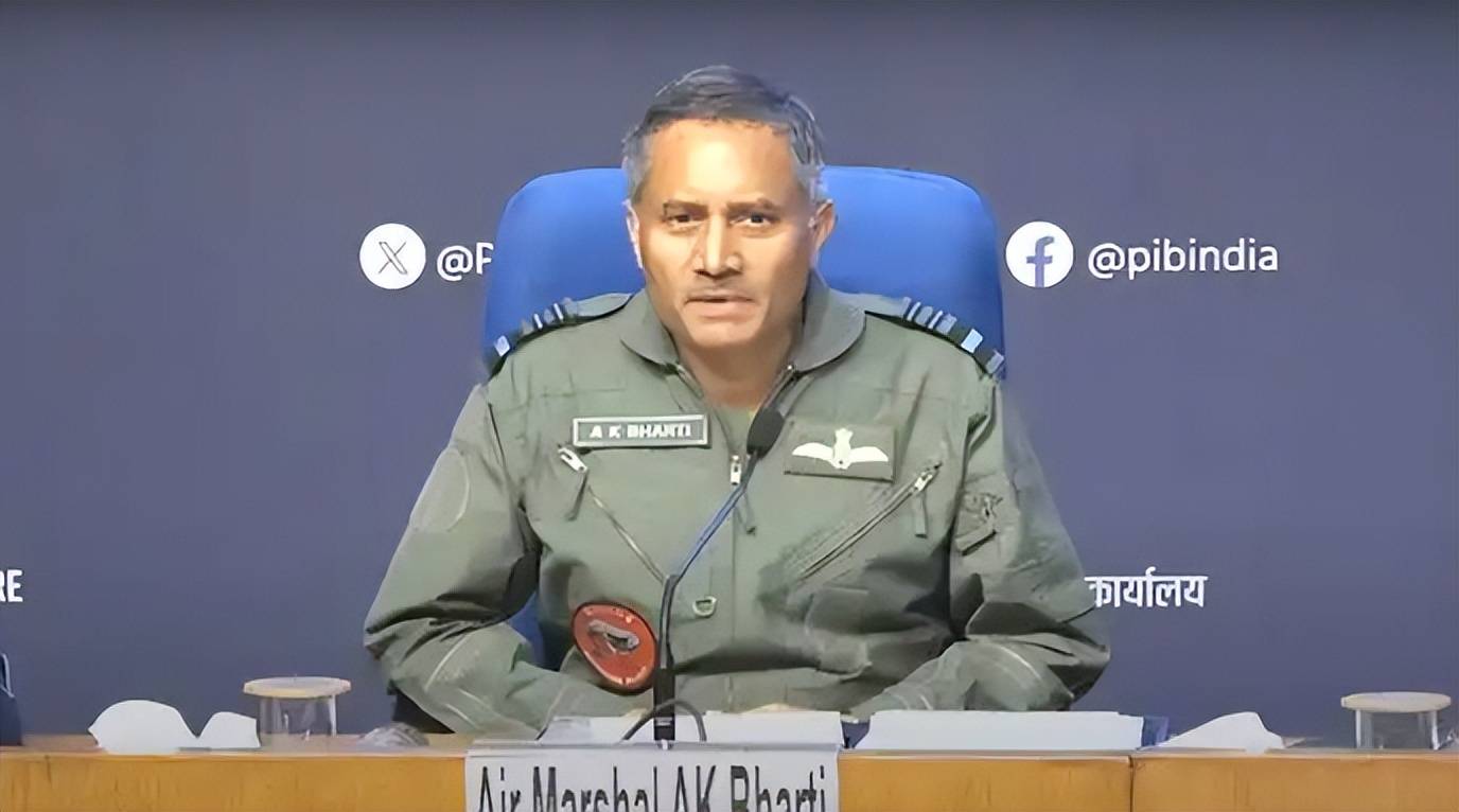 “阵风”被击落<strong></p>
<p>虚拟币买卖平台</strong>，美国军工慌了！美媒坦言：歼-10或重创F-16出口市场