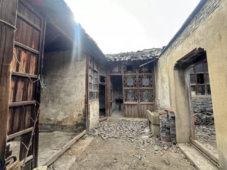 扬州一清代文物合院618元起拍<strong></p>
<p>币安虚拟币交易</strong>，此前已流拍两次