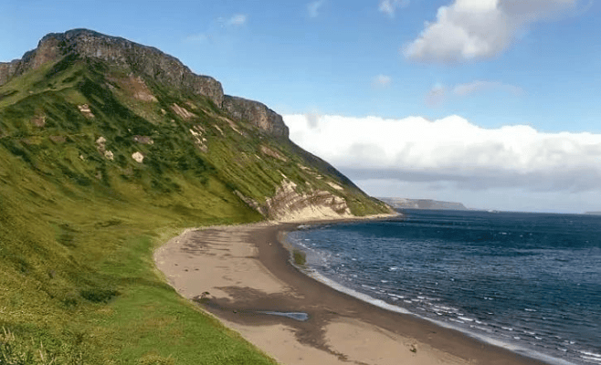 不宣而战！俄邀中国联手登岛<strong></p>
<p>币安虚拟币交易</strong>，日本无预警连开66枪，真实意图是试探中俄底线？