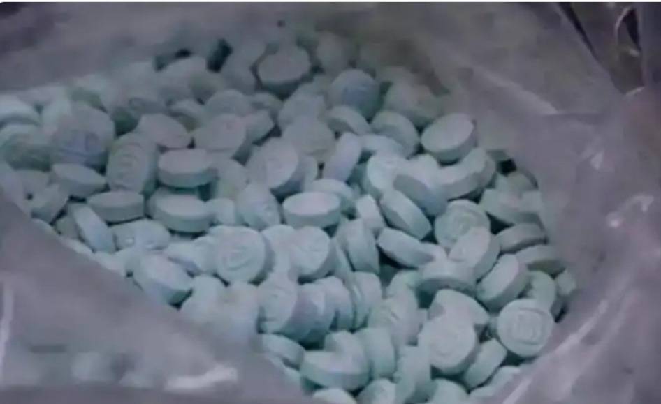 美前驻华大使摊牌：中方若不合作将要付出代价<strong></p>
<p>币安虚拟币交易</strong>，中方回了4个字