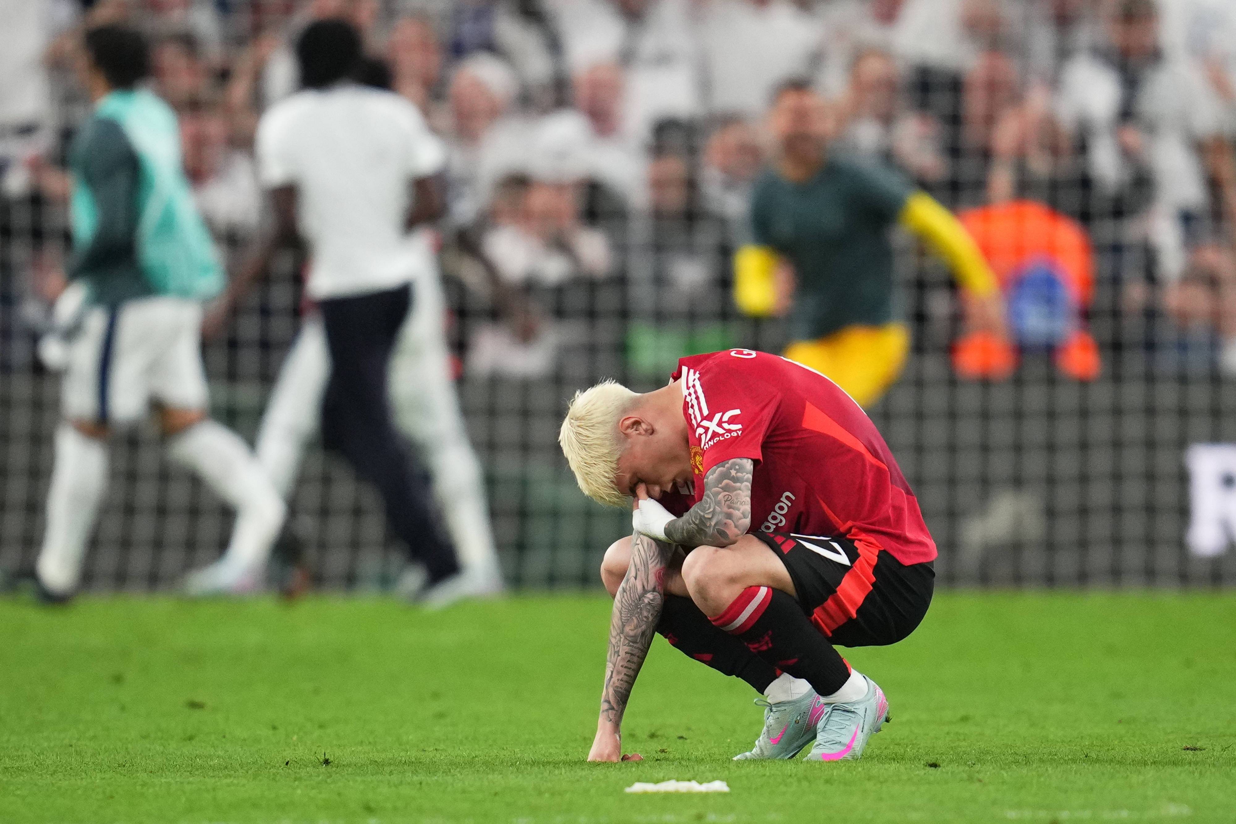 邮报：阿莫林的狠话让加纳乔和队友都确信<strong></p>
<p>虚拟马币</strong>，他的曼联生涯结束了