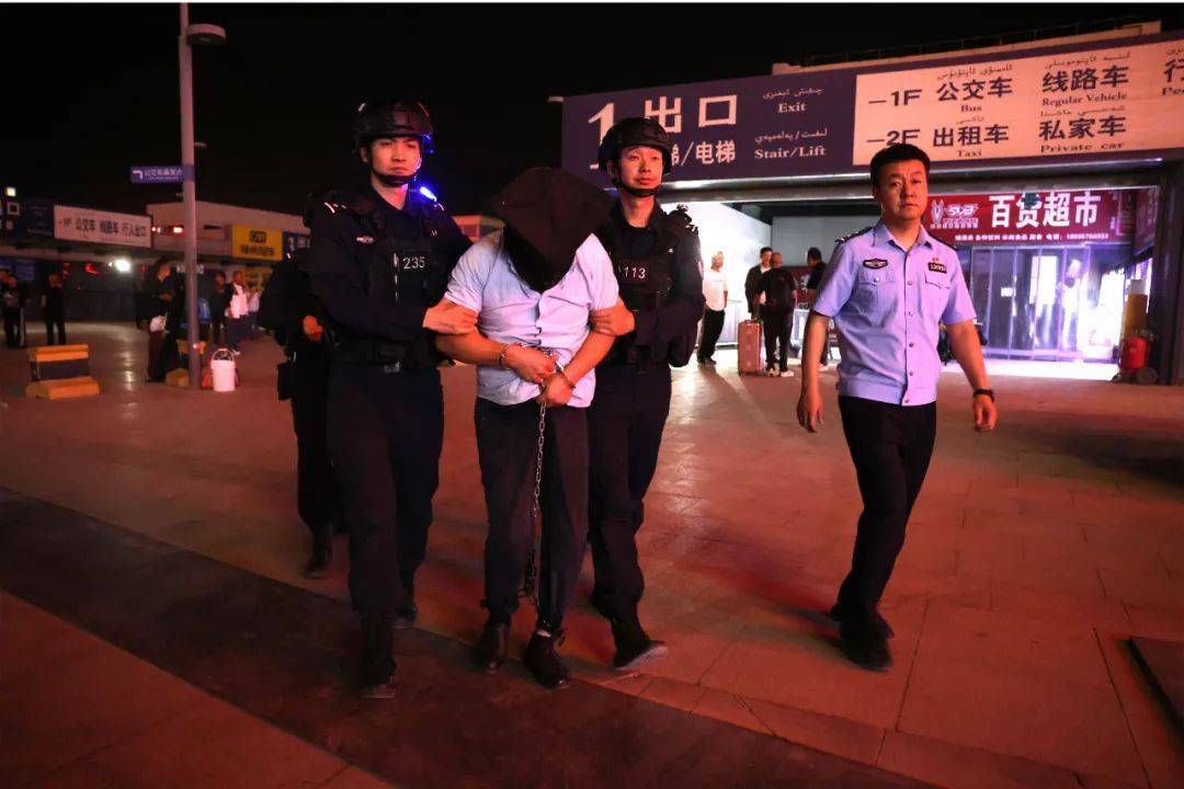 追凶23年<strong></p>
<p>虚拟马币</strong>，新疆库尔勒市公安局破获一起命案积案