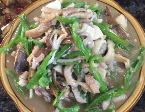 “天价”鸡枞调查:最贵卖到1800元/公斤!雨水少致产量低<strong></p>
<p>虚拟币</strong>,多地价高客少