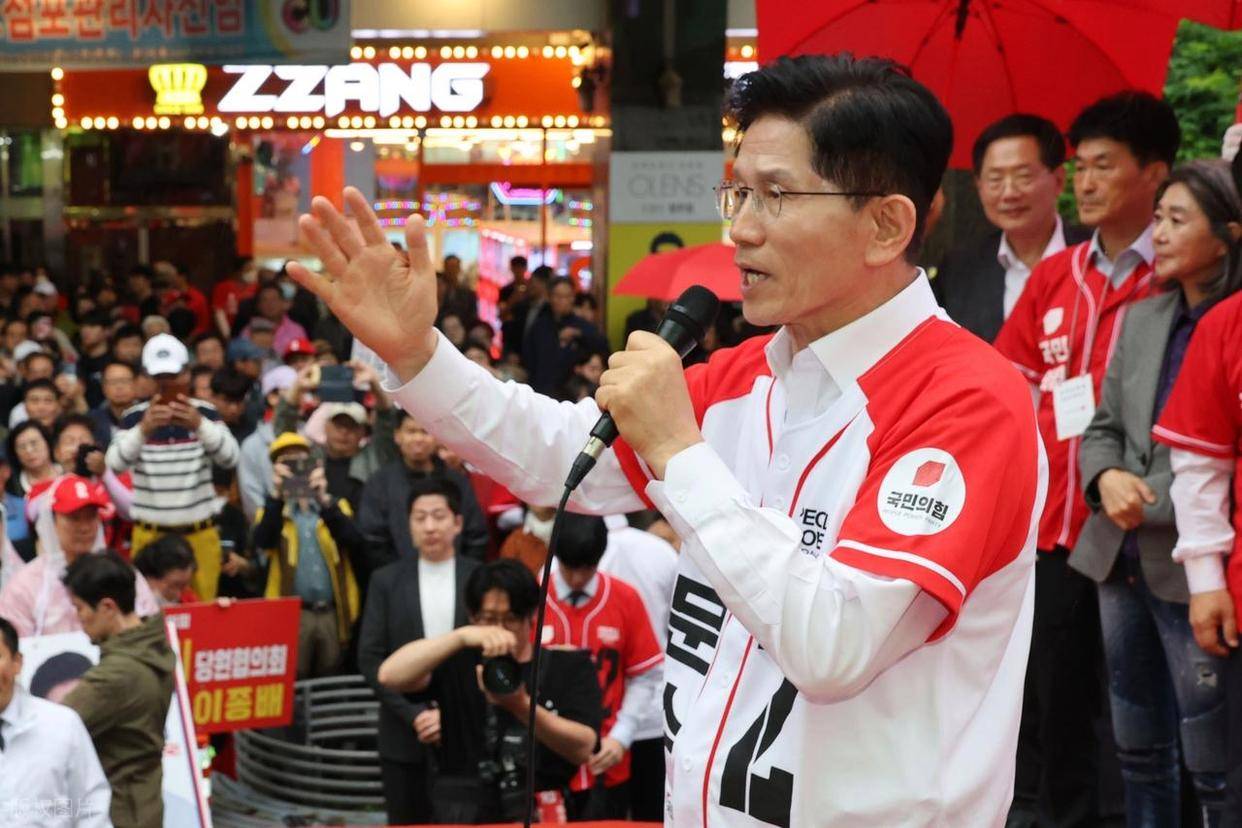 韩国爆发仇华浪潮<strong></p>
<p>虚拟币 赚</strong>,李在明罕见警告,关键时刻,一句话定下中韩大局