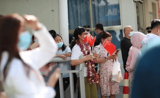 女子请假陪孩子高考被开除<strong></p>
<p>虚拟币 赚</strong>，称领导口头同意！公司不认：旷工！官司一路打到高院……