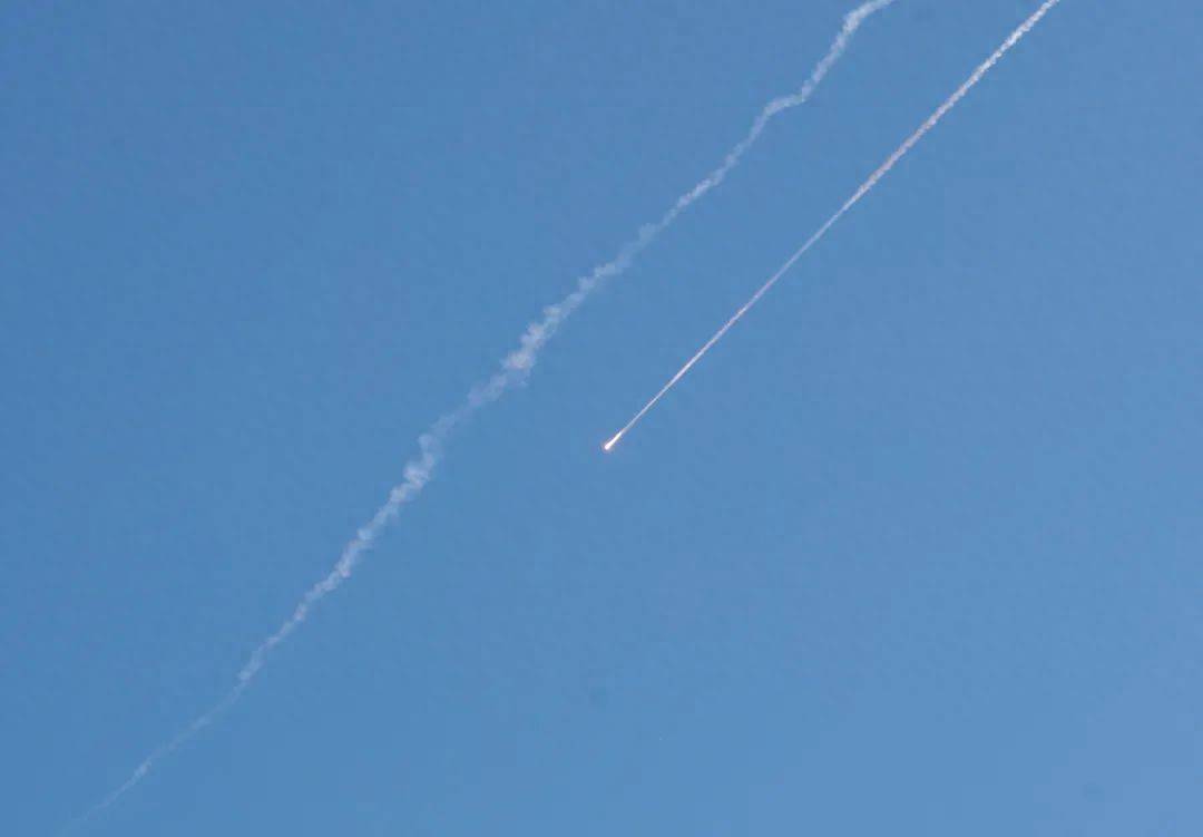 伊朗最猛烈报复<strong></p>
<p>虚拟币开源</strong>，导弹在以色列多个城市爆炸，打了美以一个措手不及