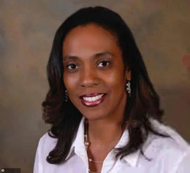 医院生娃<strong></p>
<p>虚拟币开源</strong>，孩子头直接被医生拔掉了？父母请专家尸检，结果专家直接把图发网上了？！