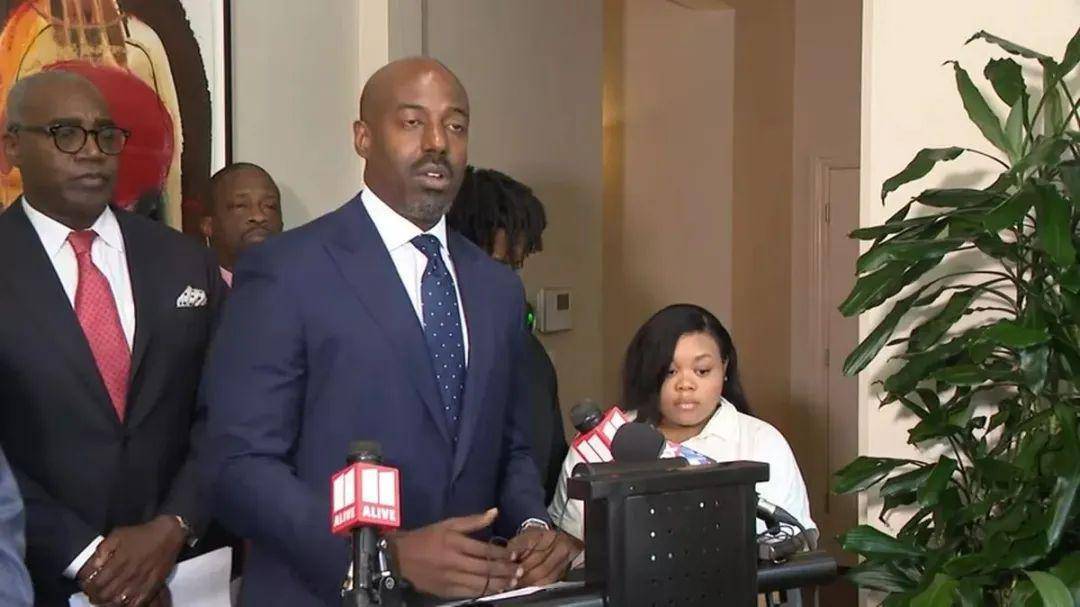 医院生娃<strong></p>
<p>虚拟币开源</strong>，孩子头直接被医生拔掉了？父母请专家尸检，结果专家直接把图发网上了？！