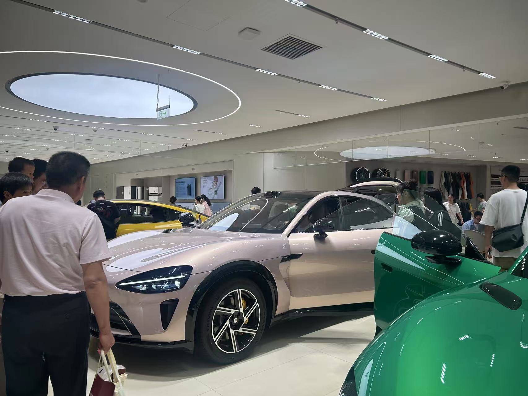 小米YU7上市72小时:“锁单+1”刷屏工作群<strong></p>
<p>虚拟币 众筹</strong>,提车时间最长超一年,雷军直面“产能挑战”?