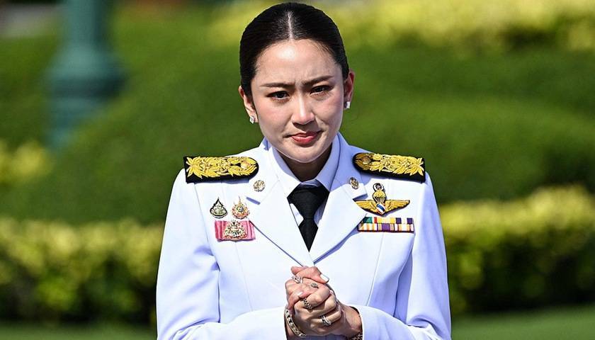 被暂停泰国总理之职<strong></p>
<p>虚拟币LOL</strong>，佩通坦提前布局将继续任内阁部长