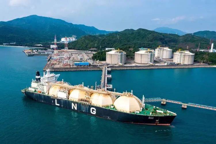 伊朗以色列这一仗<strong></p>
<p>虚拟币 跑路</strong>，让中国改变了想法，普京终于等来天赐良机？