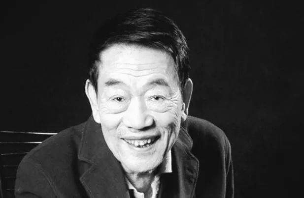 郭德纲发文悼念相声演员杨少华<strong></p>
<p>币盛虚拟币</strong>，李金斗称杨少华在午休时安详辞世，生前状态良好