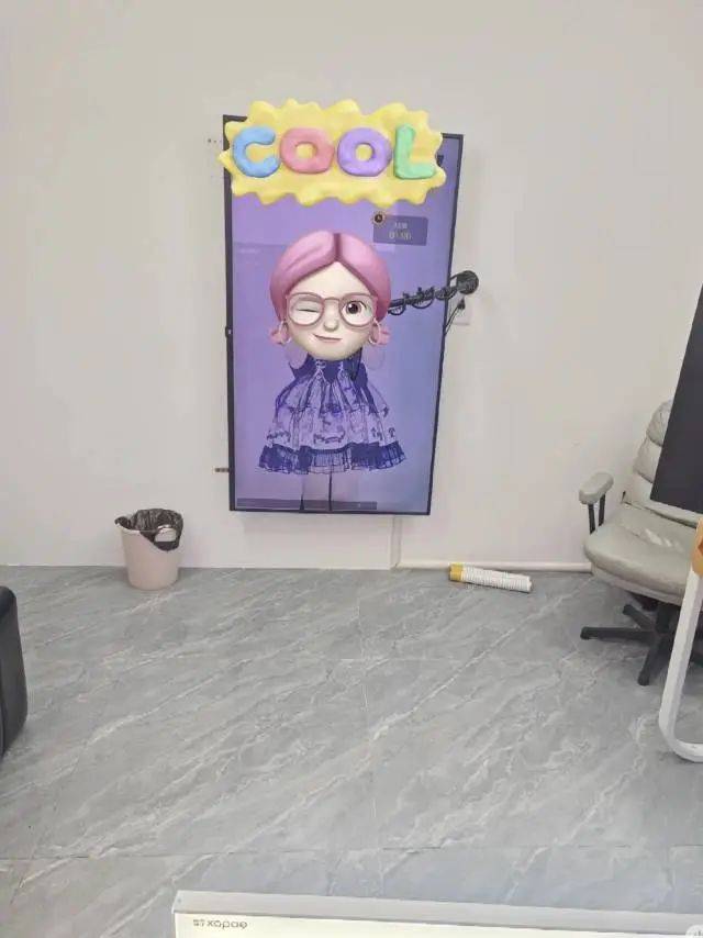 “不推荐大家来干”!一本毕业后<strong></p>
<p>币盛虚拟币</strong>,女孩在深圳跳舞赚打赏?有人营业到凌晨