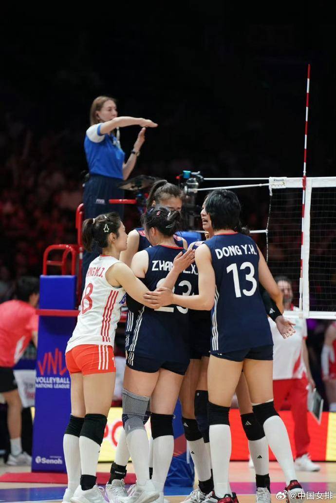 四战全胜<strong></p>
<p>虚拟币管理</strong>！中国女排逆转战胜美国女排 阿灵顿站完美收官