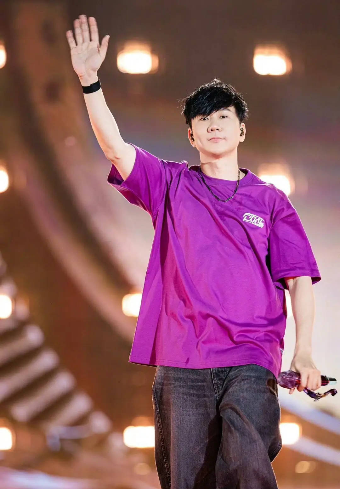 公司回应林俊杰身体状况：巡演结束就会安排更多的休息时间