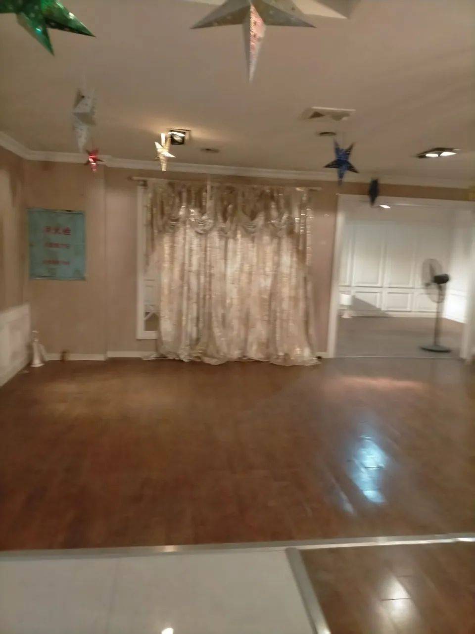 湖南一女子称价值百万家具失踪5年难立案：二房东是民警<strong></p>
<p>虚拟币论坛</strong>，其父系退休县领导