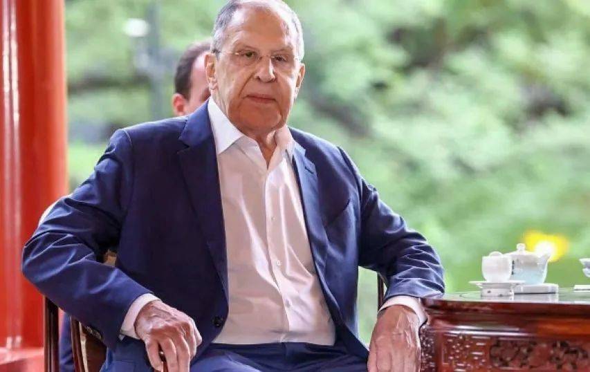 俄外长离开北京前<strong></p>
<p>虚拟币挖币机</strong>,见到了最想见的人,中方高层当面做出表态,一句话让普京没了后顾之忧