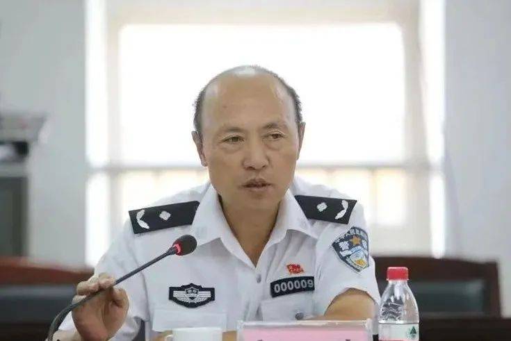 贵州省公安厅原副厅长<strong></p>
<p>虚拟数字币交易所</strong>，为涉黑团伙站台、充当黑恶势力“保护伞”