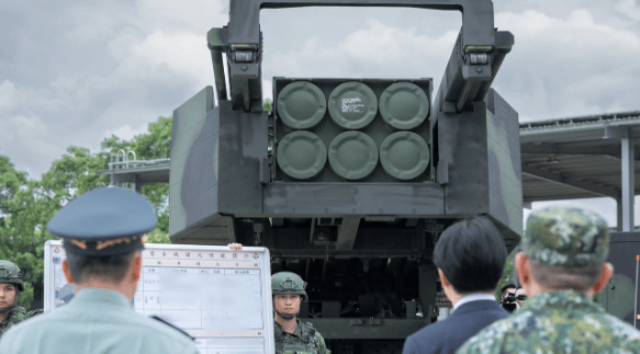 大陆连续两大动作<strong></p>
<p>猴币虚拟</strong>,赖清德按不住岛内了?关键时刻,美军态度巧妙