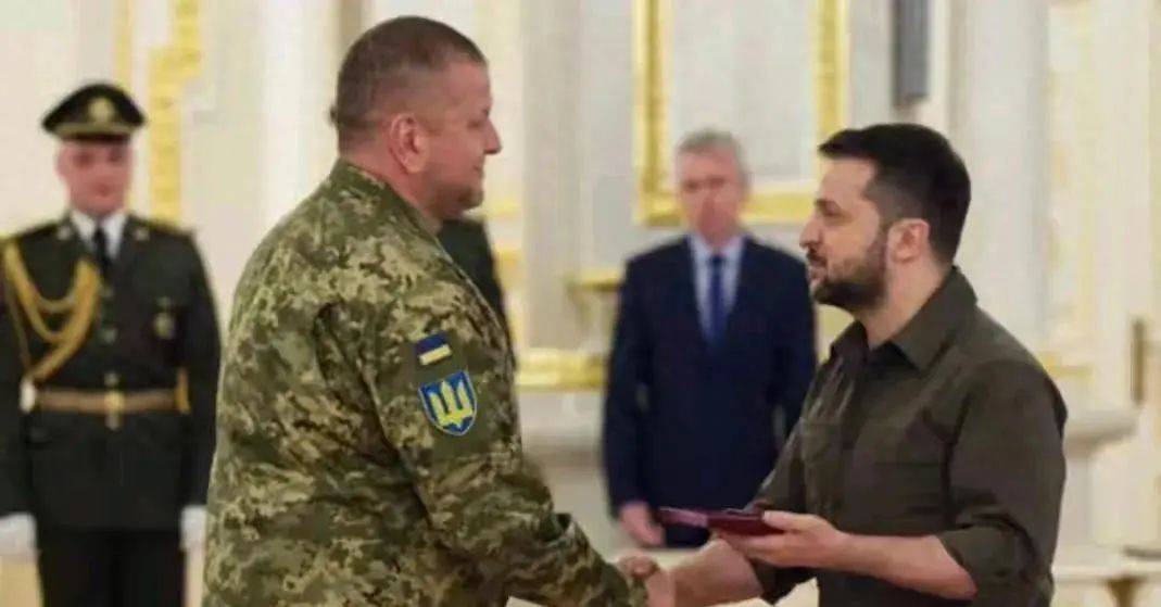 军事 | 流放泽连斯基<strong></p>
<p>猴币虚拟</strong>？