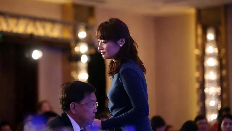 宗馥莉行的基本盘<strong></p>
<p>虚拟币分析</strong>，还都是父亲布的局