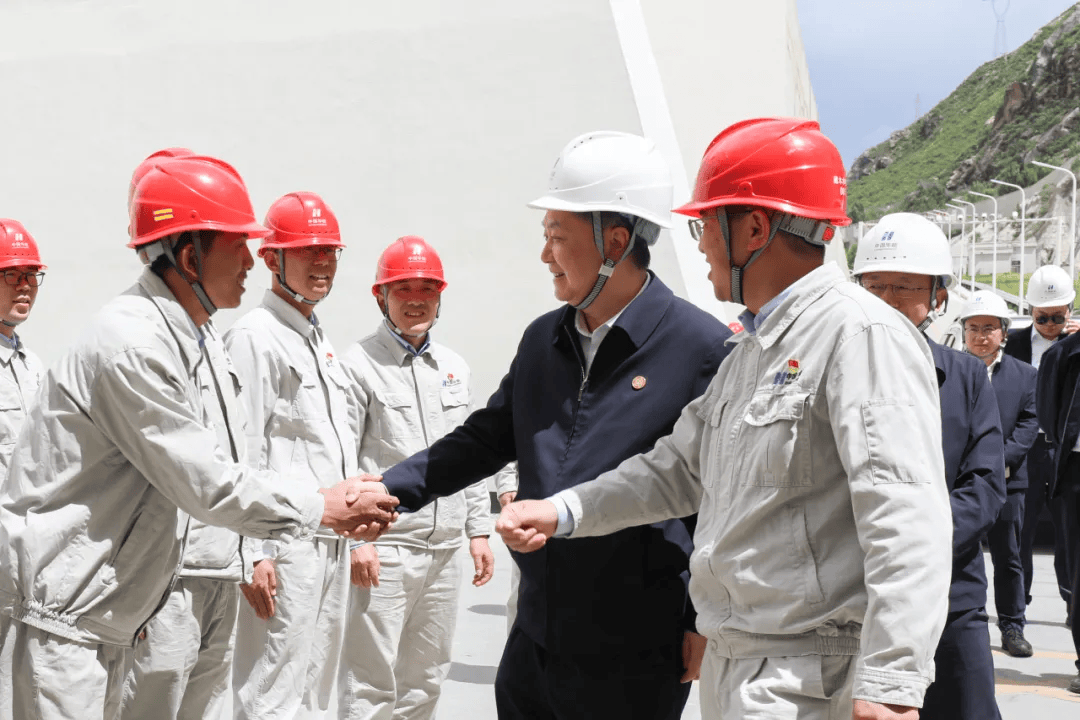 国家电投、华能集团、华电集团、中交集团等央企大佬齐聚西藏<strong></p>
<p>虚拟币分析</strong>，签署3175.37亿元投资协议！