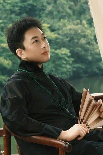 15岁女孩七七1分钟视频报价1万<strong></p>
<p>知乎虚拟币</strong>，因神似张柏芝走红，七七妈妈曾称以学业为由拒绝于正邀约