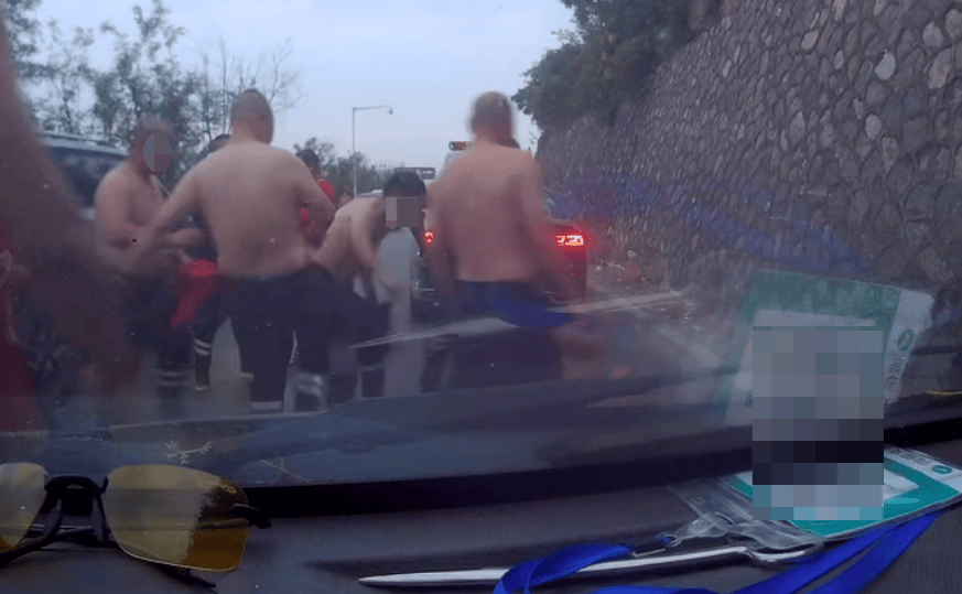 男子称受雇搜救后遭其他救援队多人殴打 涉事救援队：已处分打人者<strong></p>
<p>知乎虚拟币</strong>，相关部门介入调查