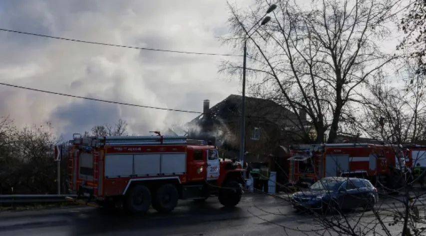 美俄突然翻脸了！普京威胁特朗普：如果乌克兰轰炸俄罗斯大城市<strong></p>
<p>知乎虚拟币</strong>，他们一定会打回去