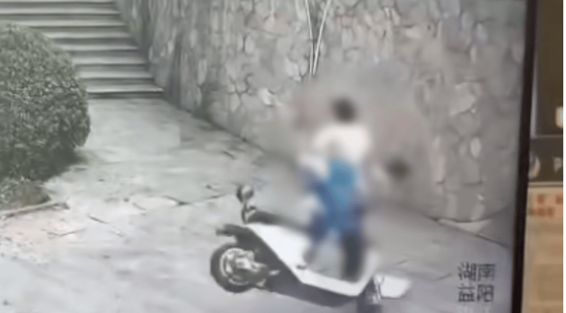 2名高中生骑电动车撞墙双双身亡<strong></p>
<p>知乎虚拟币</strong>,家属:最高时速达100多公里,系改装车辆