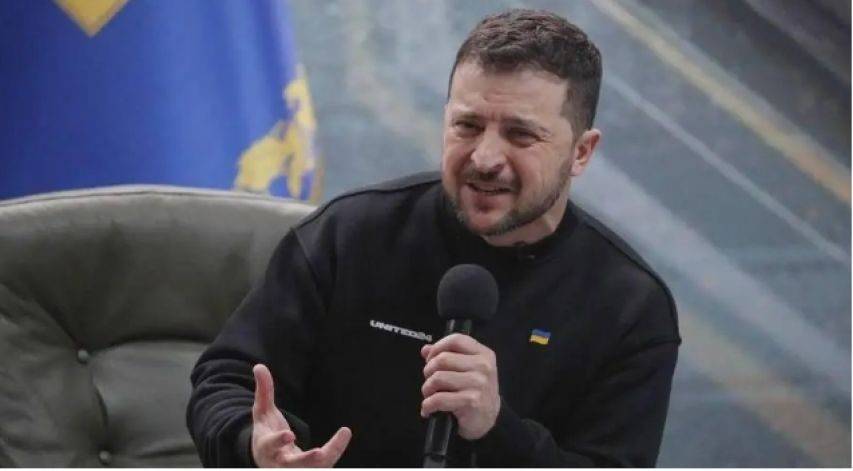 乌克兰爆发大规模抗议<strong></p>
<p>虚拟货币比特币</strong>，总统府被包围，泽连斯基或火速下台？继任者浮出水面