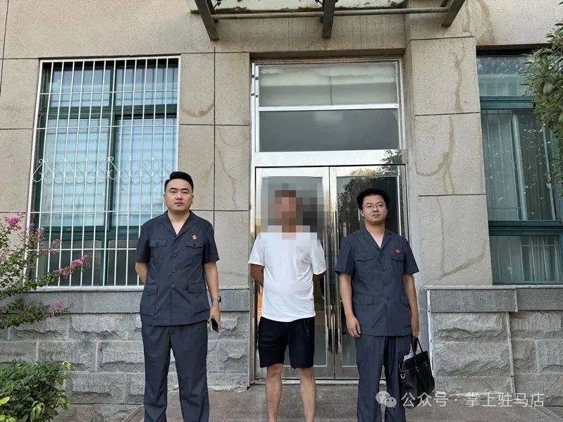 现场画面曝光！河南驻马店出动多名干警<strong></p>
<p>MBI虚拟币</strong>，多人被带走！