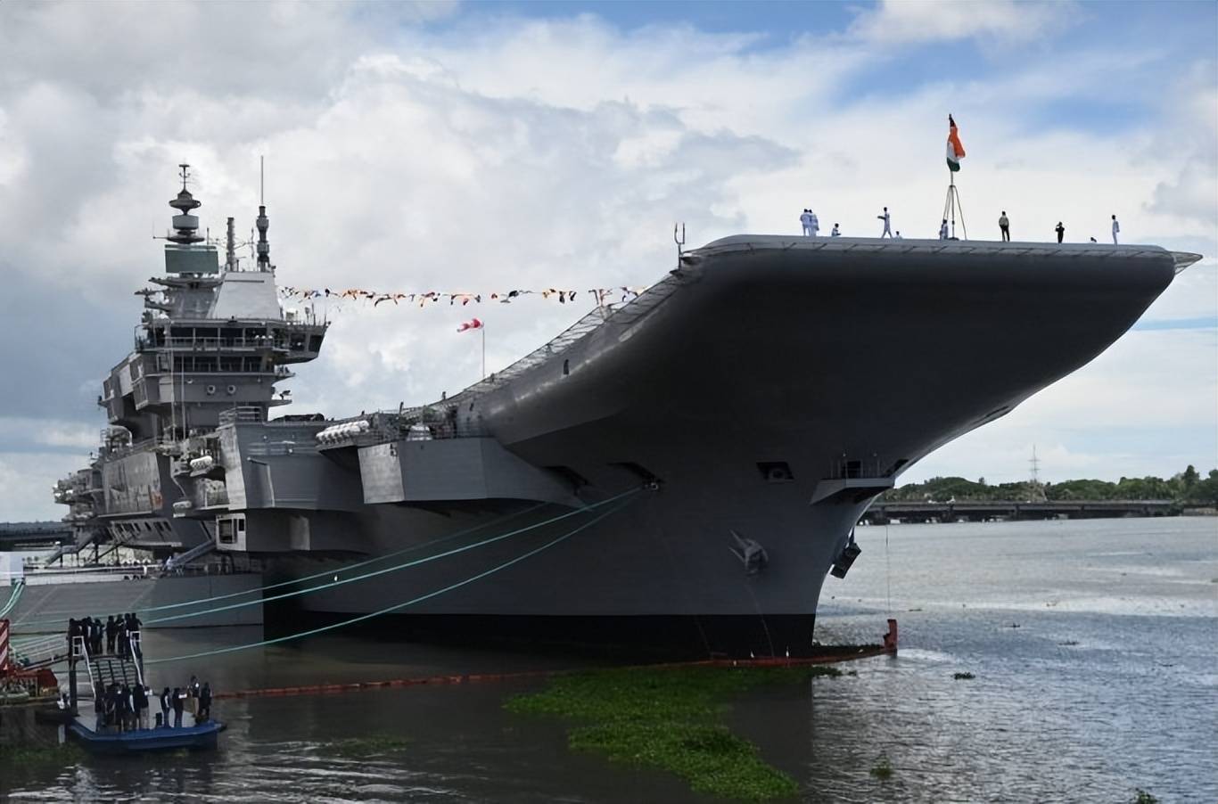 俄唯一航母或被出售<strong></p>
<p>MBI虚拟币</strong>，当年1美元买航母的印度，这回不当冤大头