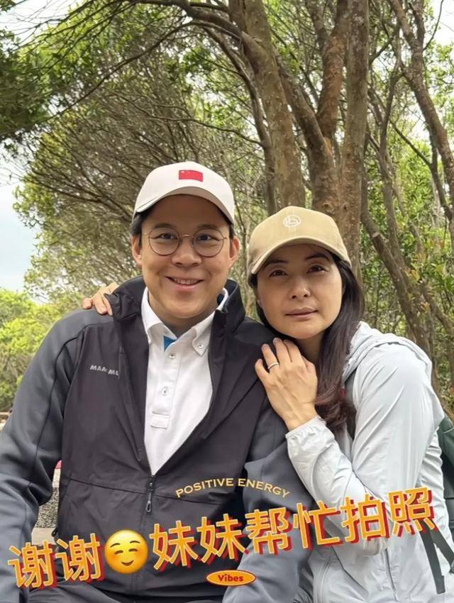 霍启刚专程飞新加坡<strong></p>
<p>百川币虚拟币</strong>，见证郭晶晶入选国际游泳名人堂，二人结婚13年，育有一子两女