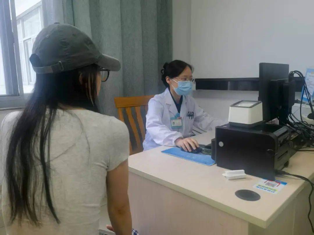 杭州32岁小伙每天打篮球到深夜<strong></p>
<p>百川币虚拟币</strong>，一查“韧带撕裂”！近期多人中招