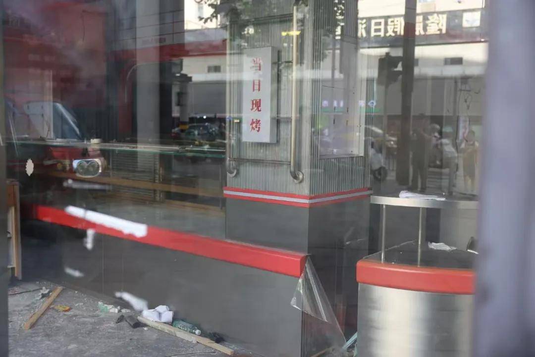 太突然！知名品牌在沪门店全部关闭<strong></p>
<p>百川币虚拟币</strong>，有人措手不及：充值卡还没用完