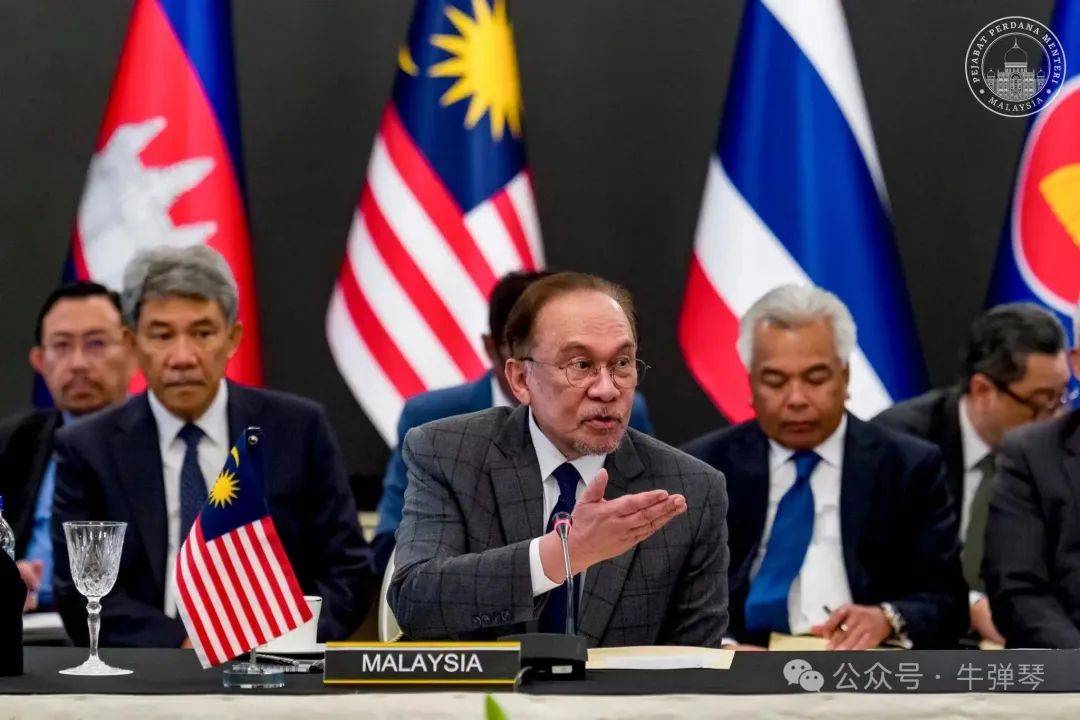 泰柬终于停火<strong></p>
<p>百川币虚拟币</strong>，秘密就藏在这张照片里