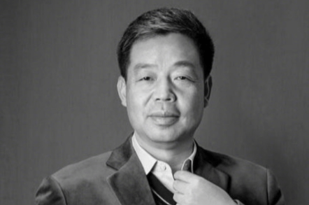 董事长汪林朋被曝跳楼身亡<strong></p>
<p>百川币虚拟币</strong>，居然智家：以公告为准