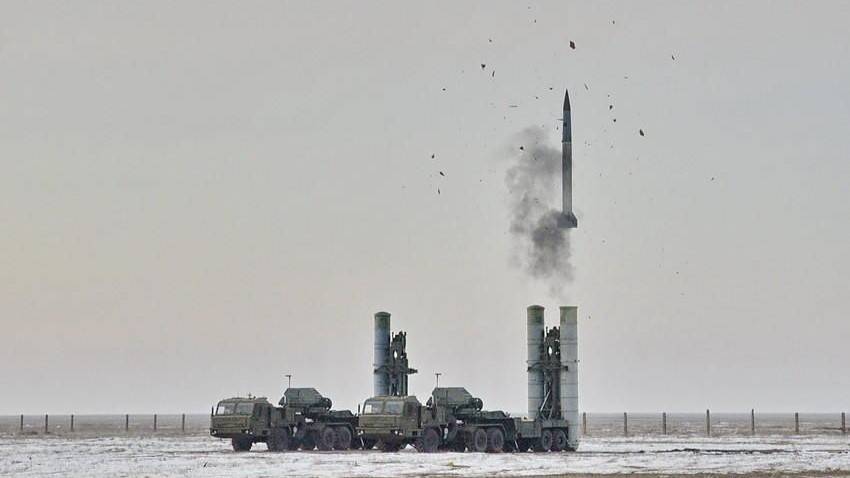 不要红旗-9BE?伊朗成功完成S-400实弹演练<strong></p>
<p>虚拟币赚钱么</strong>,计划在400公里外锁定F-35I?