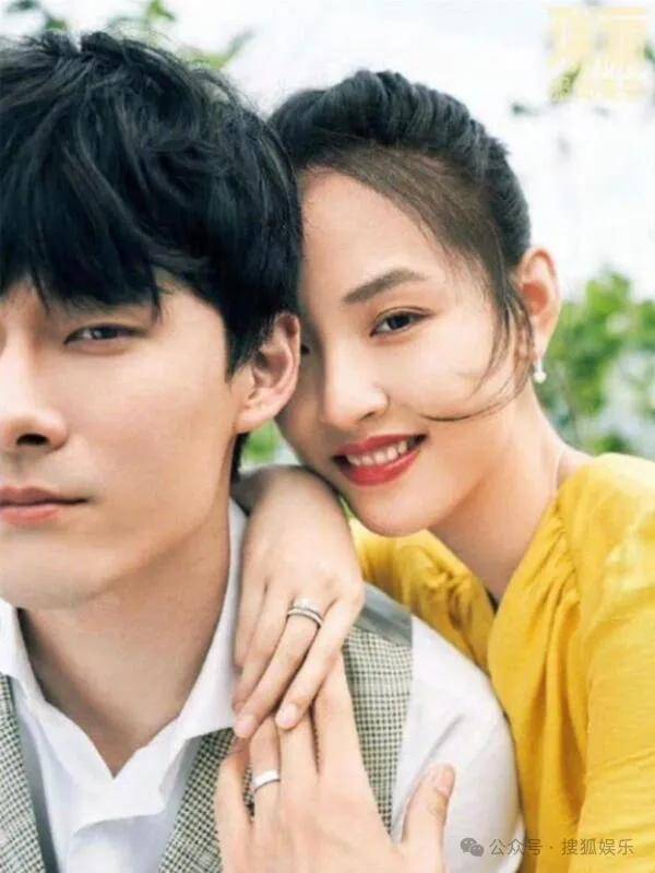 离婚三年又被拍到亲密逛超市<strong></p>
<p>电线</strong>，他俩这是纯带娃还是真复合了？