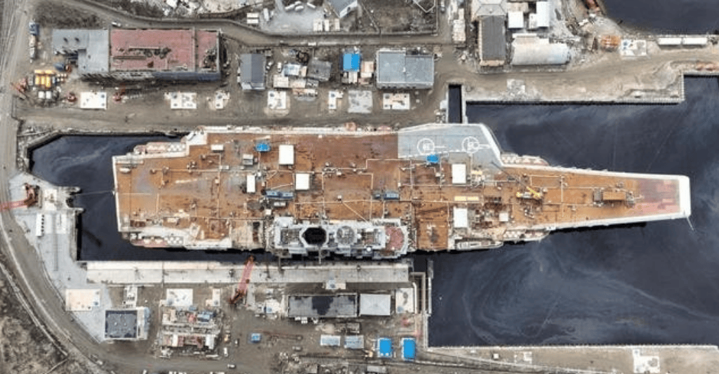 俄罗斯人终于拉下脸面<strong></p>
<p>迪士尼</strong>，交给中国人来修，才是俄航母的唯一出路？