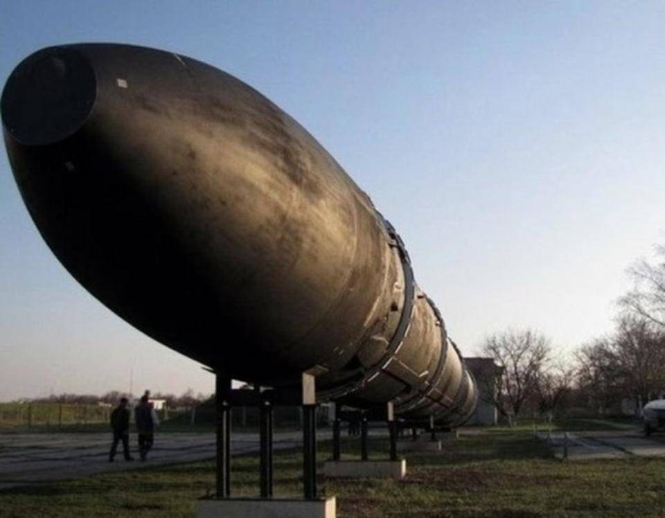 梅德韦杰夫警告北约<strong></p>
<p>迪士尼</strong>，俄将取消核武器的自我限制